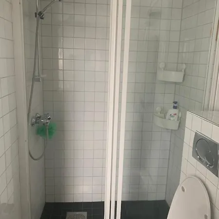 Et Rom I Midt Sentrum Guest house